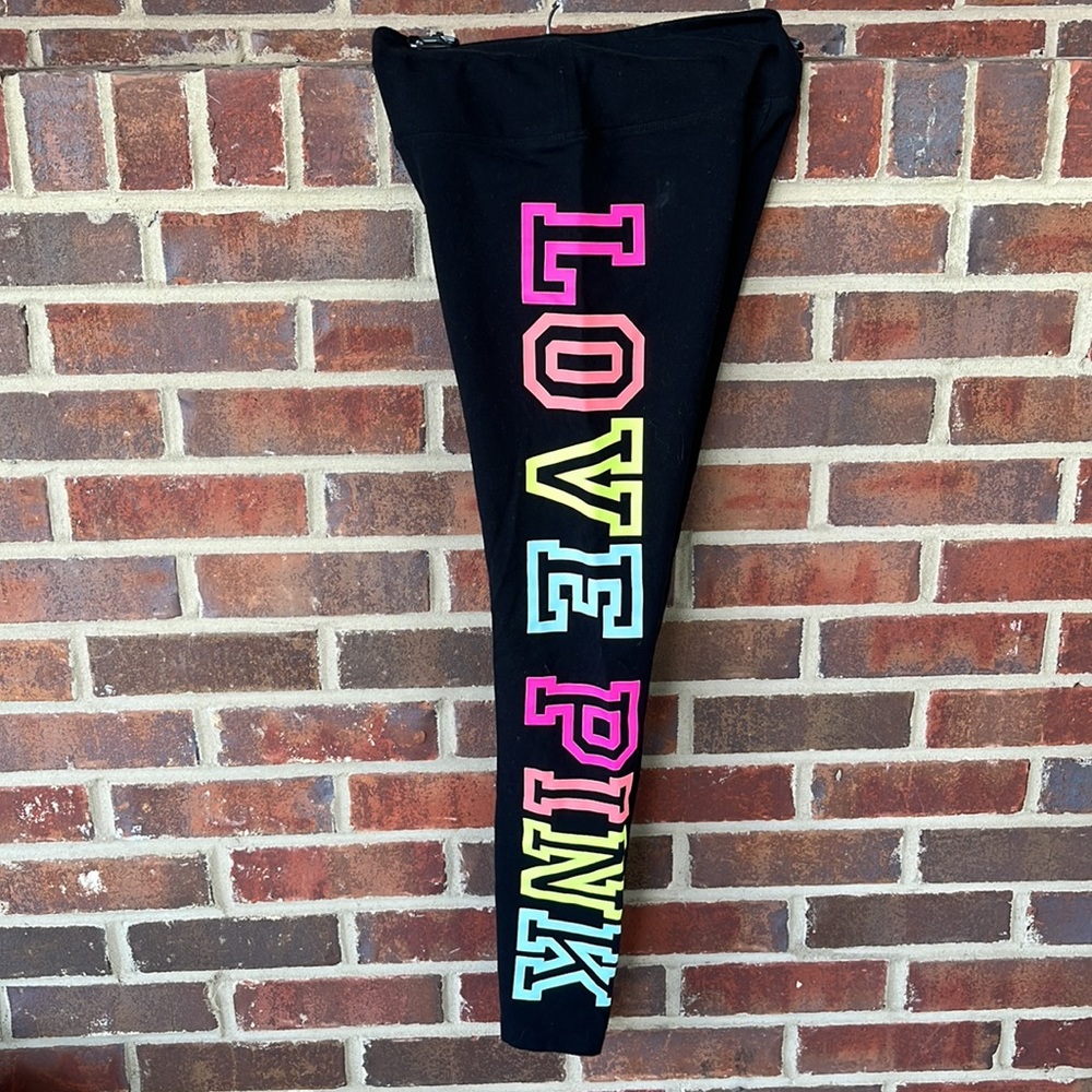 Victoria’s Secret pink leggings